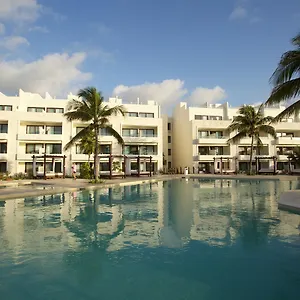 Курортный комплекс Bay & Wellness