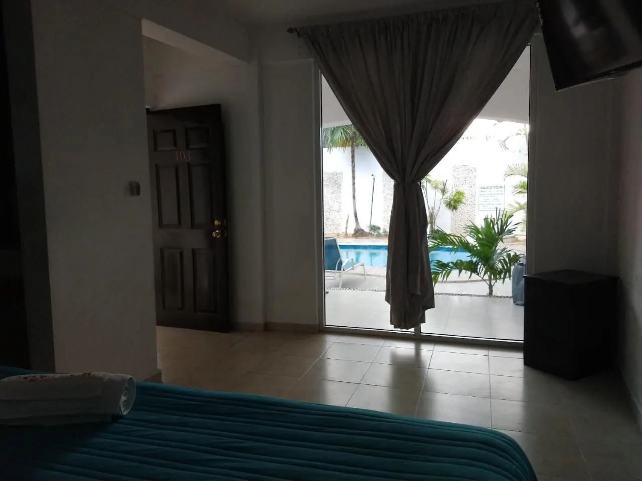 Hotel Espana Chetumal 2*,